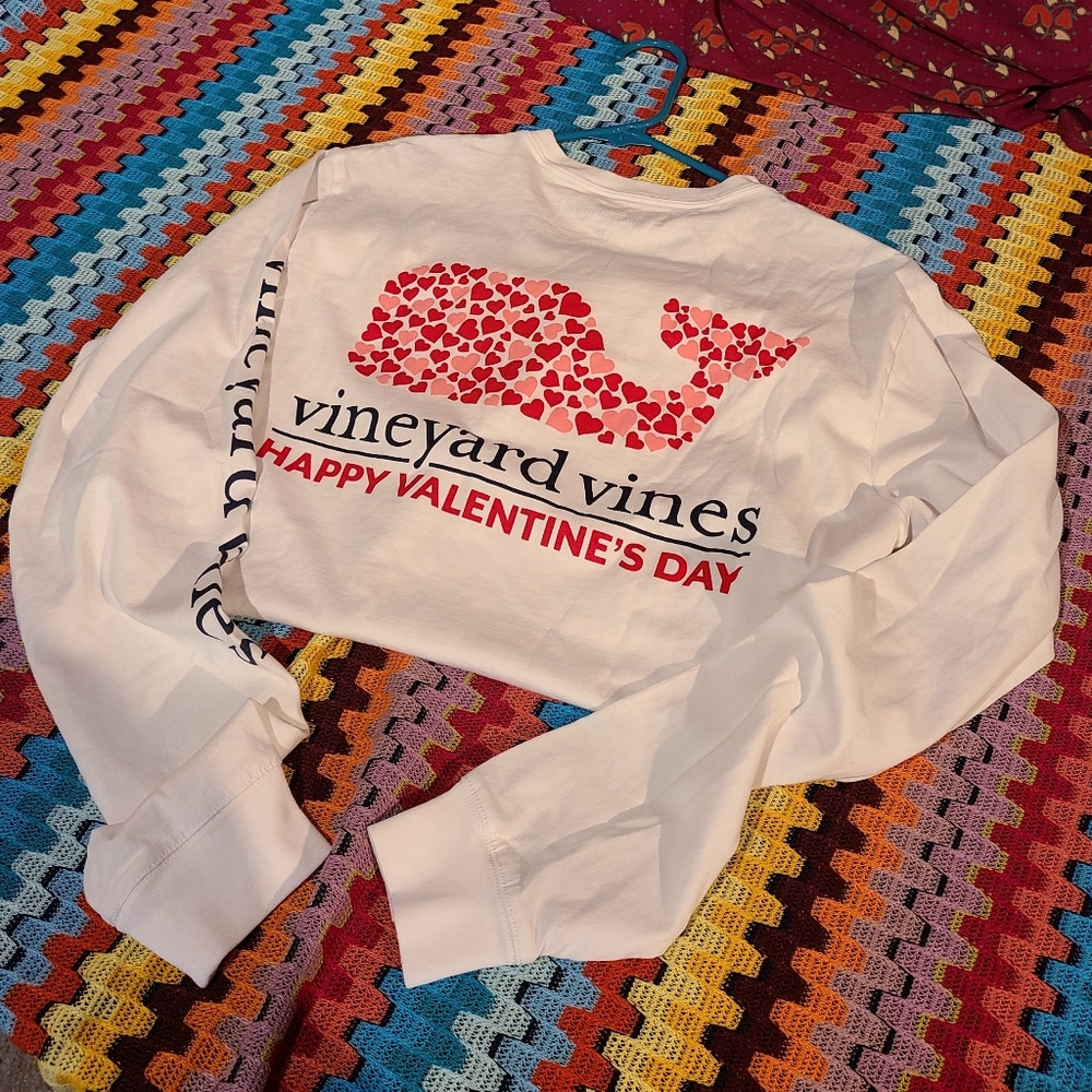 Vineyard Vines Happy Valentine's Day Long Sleeve